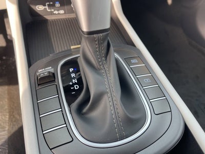 2026 Hyundai KONA SE