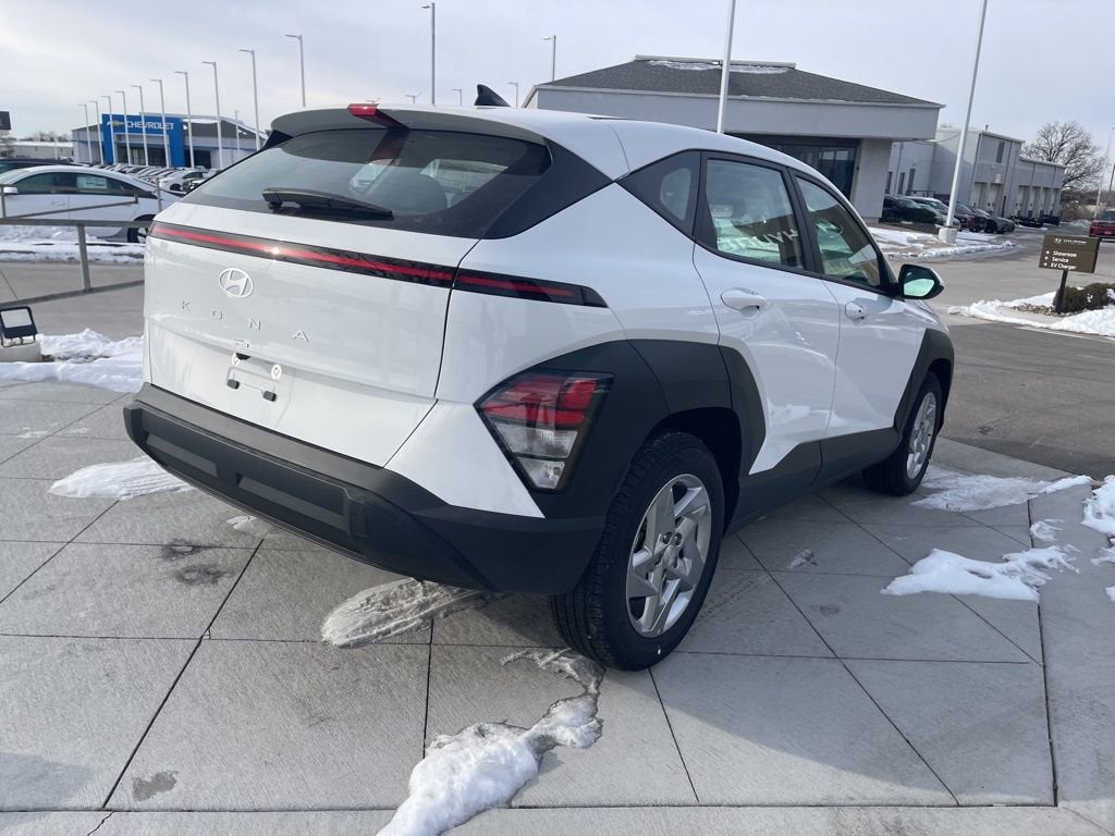2026 Hyundai KONA SE
