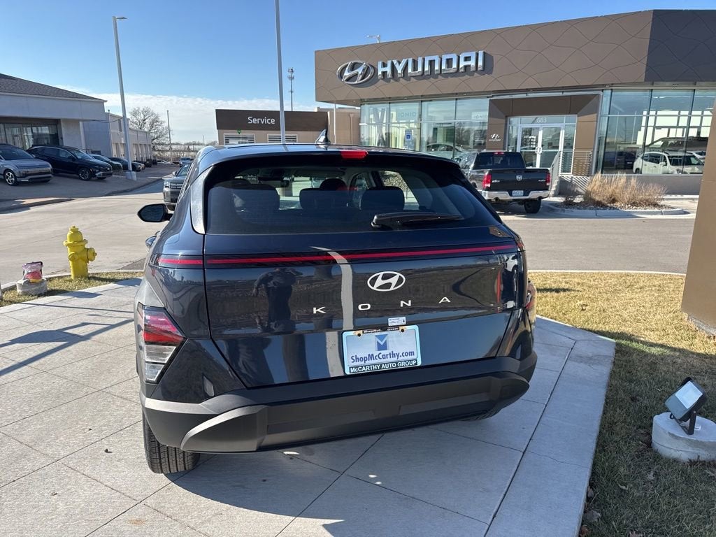 2026 Hyundai KONA SE
