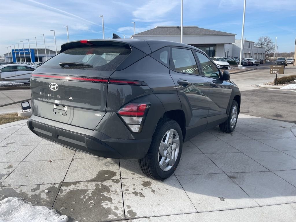 2026 Hyundai KONA SE