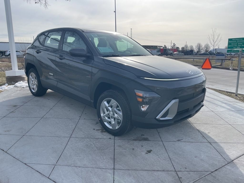 2026 Hyundai KONA SE