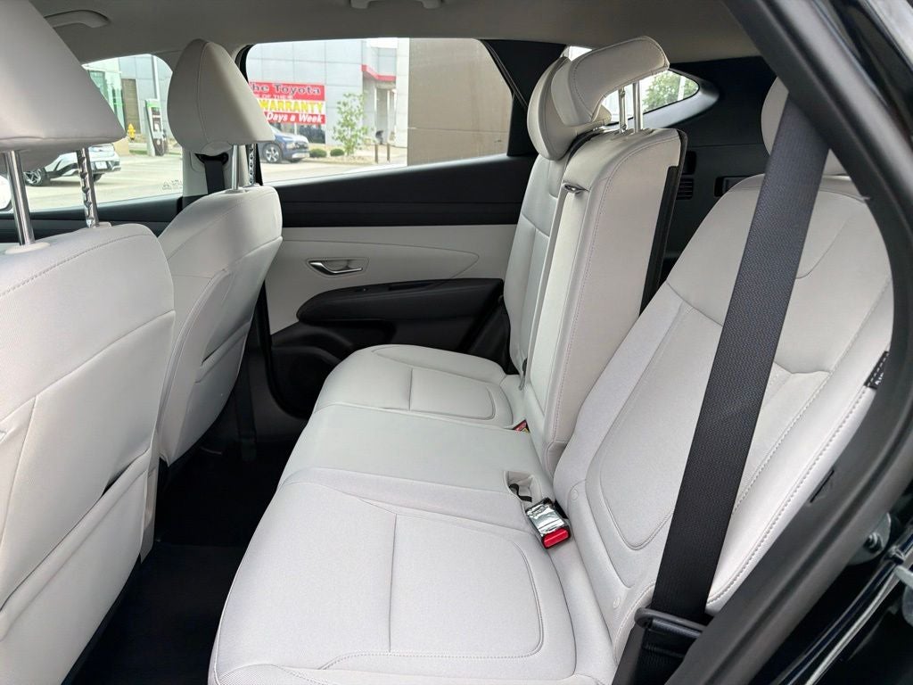 2026 Hyundai TUCSON HYBRID SE
