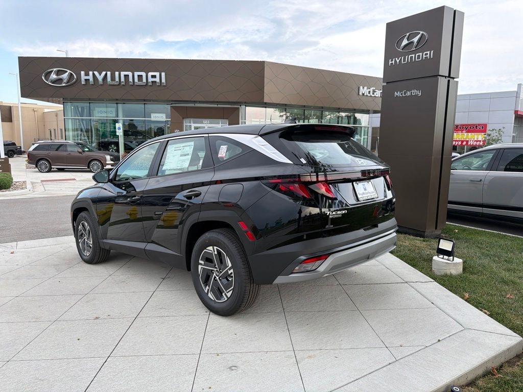 2026 Hyundai TUCSON HYBRID SE