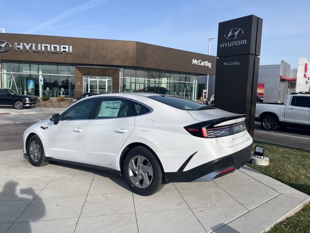 2026 Hyundai SONATA SE