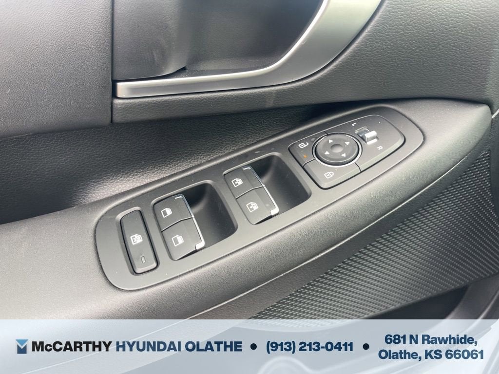 2025 Hyundai SONATA HYBRID SEL