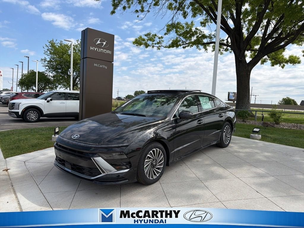 2026 Hyundai SONATA HYBRID SEL