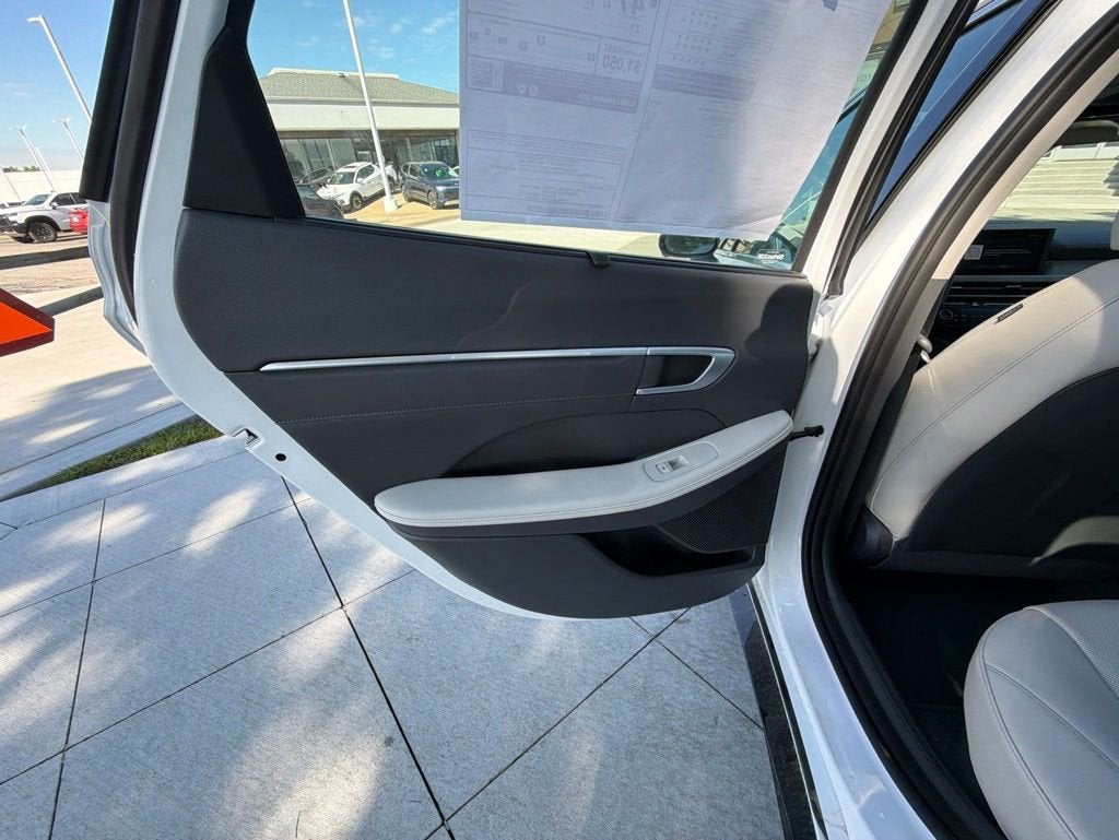 2026 Hyundai SONATA HYBRID Limited