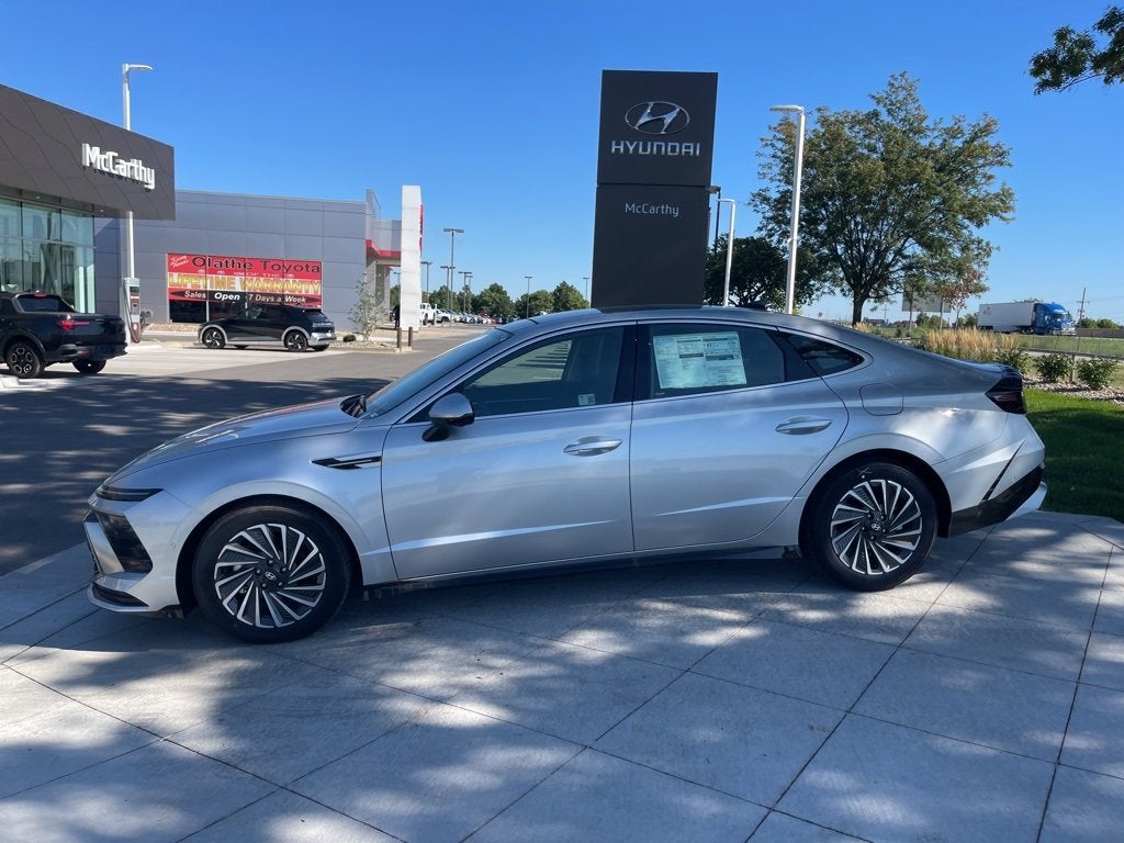 2025 Hyundai Sonata Hybrid Limited