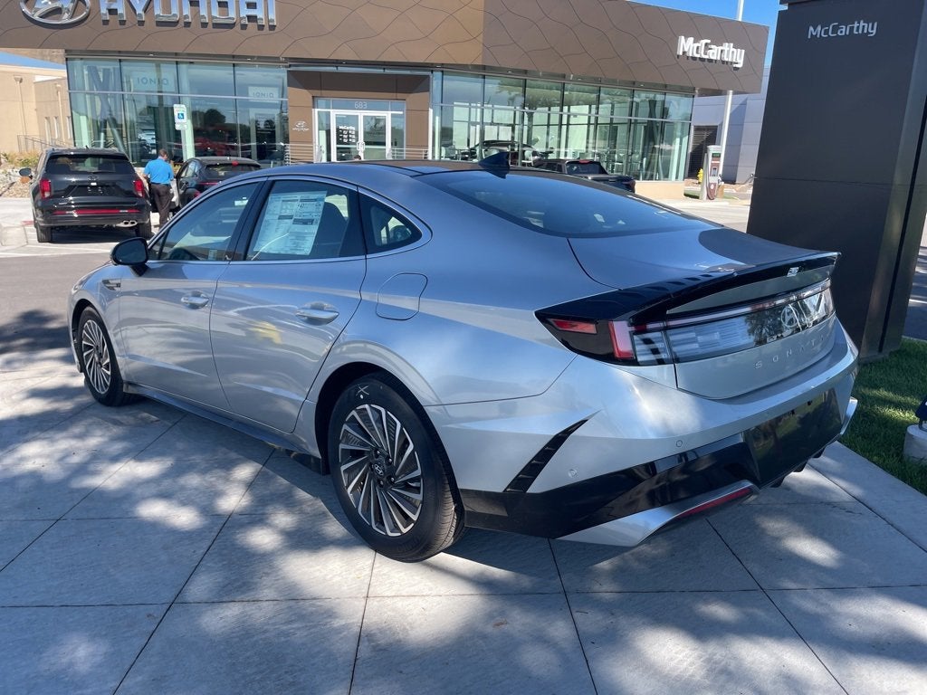 2025 Hyundai Sonata Hybrid Limited