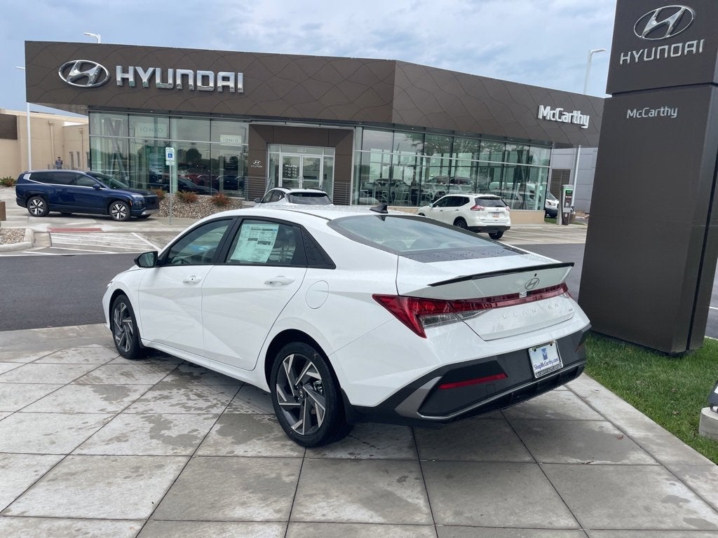 2025 Hyundai ELANTRA HYBRID SEL Sport