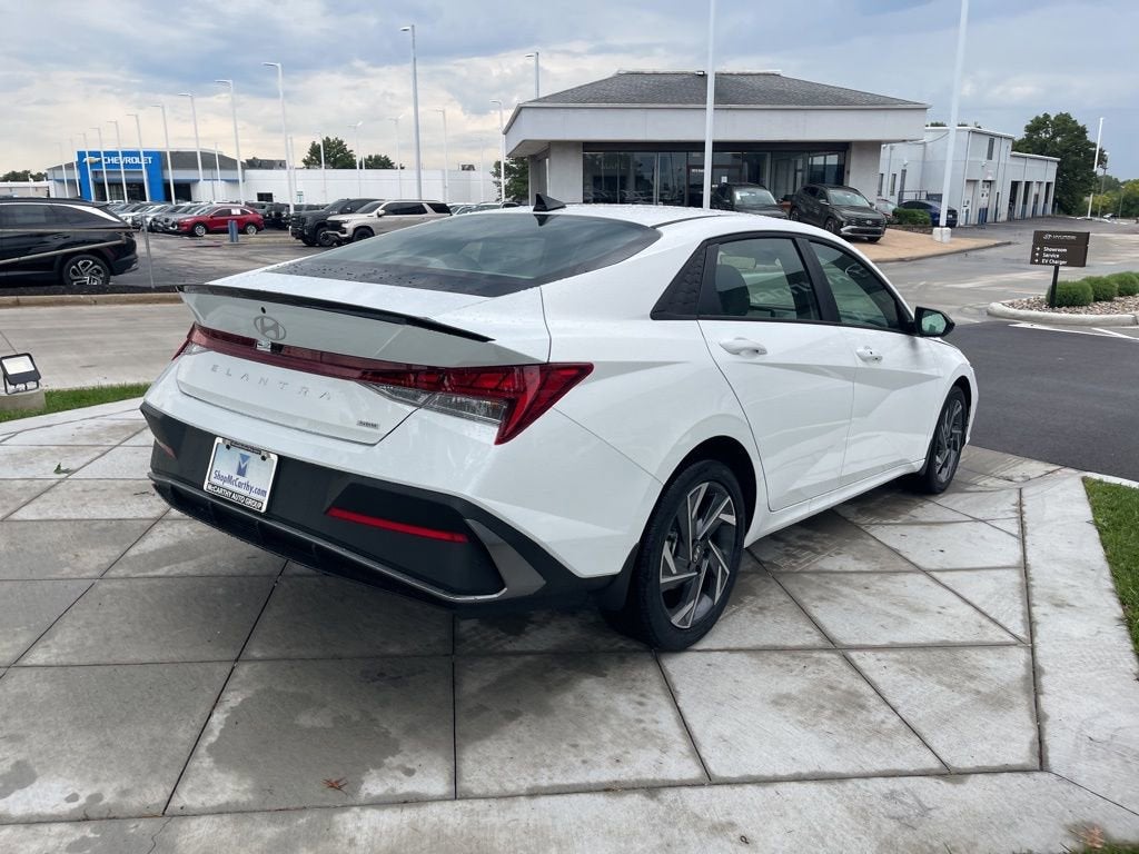 2025 Hyundai ELANTRA HYBRID SEL Sport