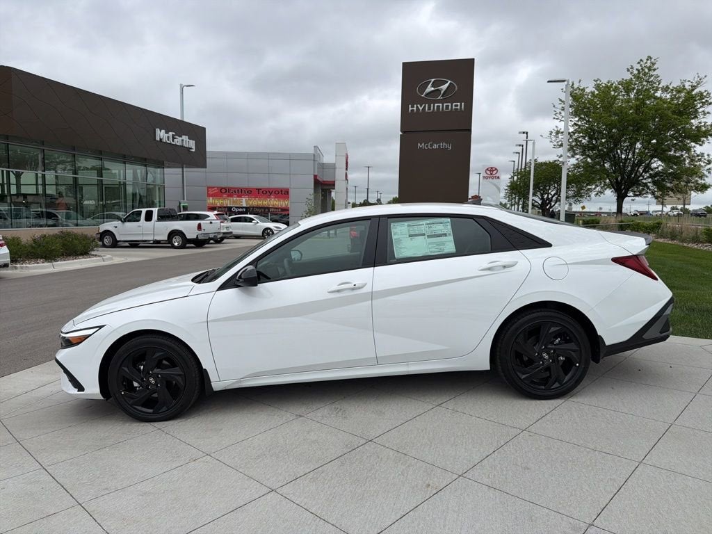 2026 Hyundai ELANTRA HYBRID SEL Sport