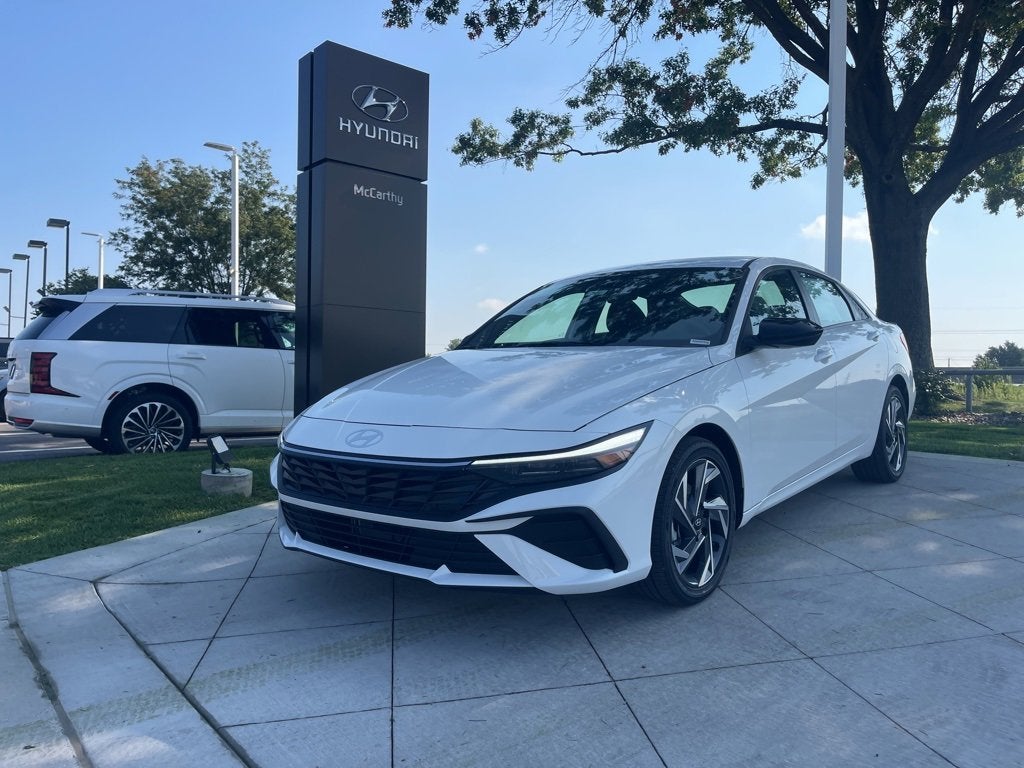 2025 Hyundai ELANTRA HYBRID SEL Sport