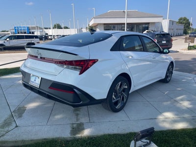 2025 Hyundai ELANTRA HYBRID SEL Sport