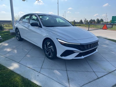 2025 Hyundai ELANTRA HYBRID SEL Sport