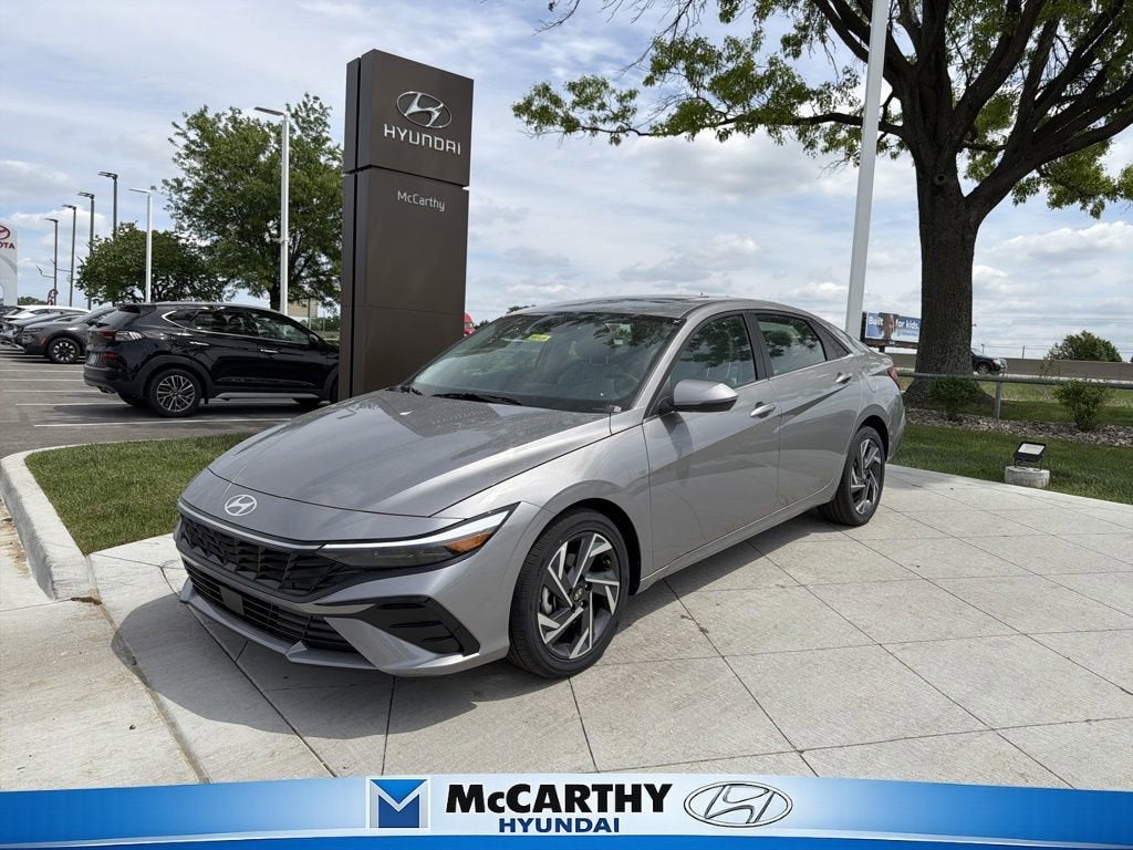 2026 Hyundai ELANTRA Limited