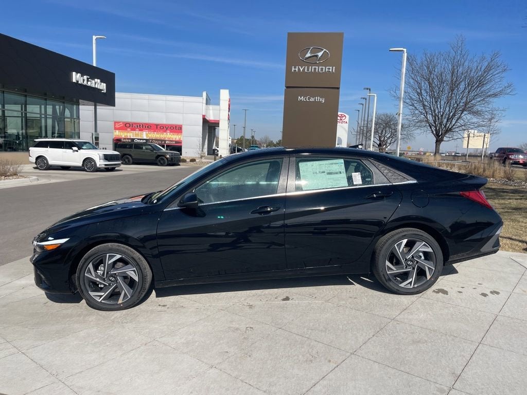 2026 Hyundai ELANTRA Limited