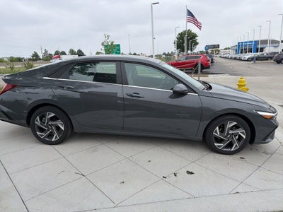 2026 Hyundai ELANTRA Limited