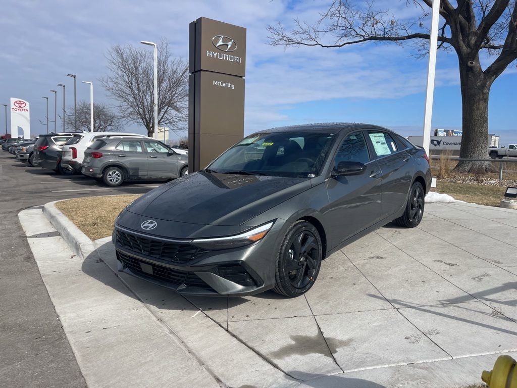 2026 Hyundai ELANTRA SEL Sport Premium