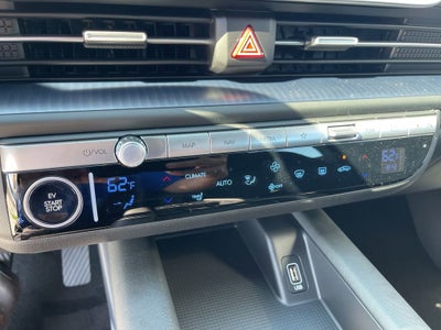 2025 Hyundai IONIQ 6 SE