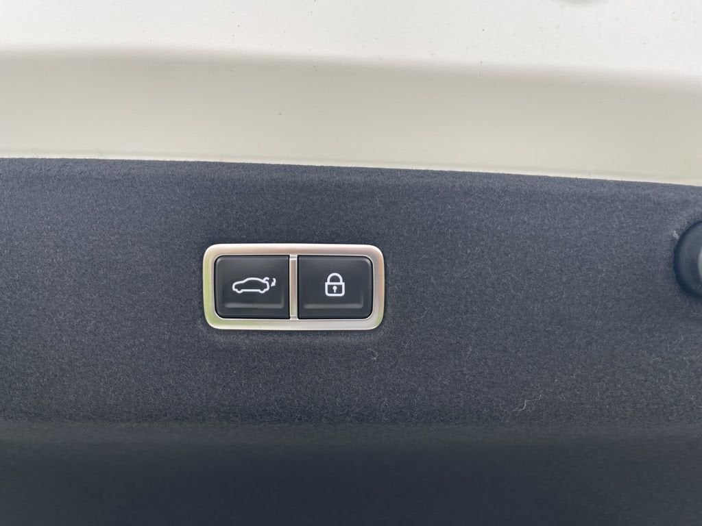 2025 Hyundai IONIQ 6 SE