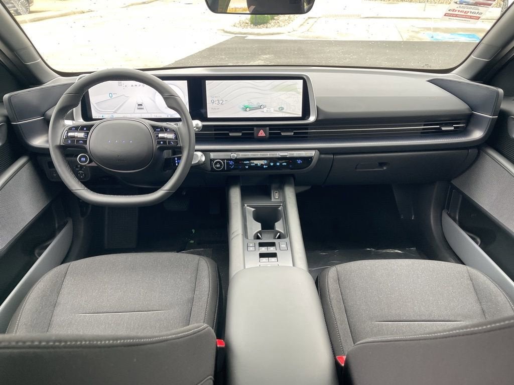 2025 Hyundai IONIQ 6 SE