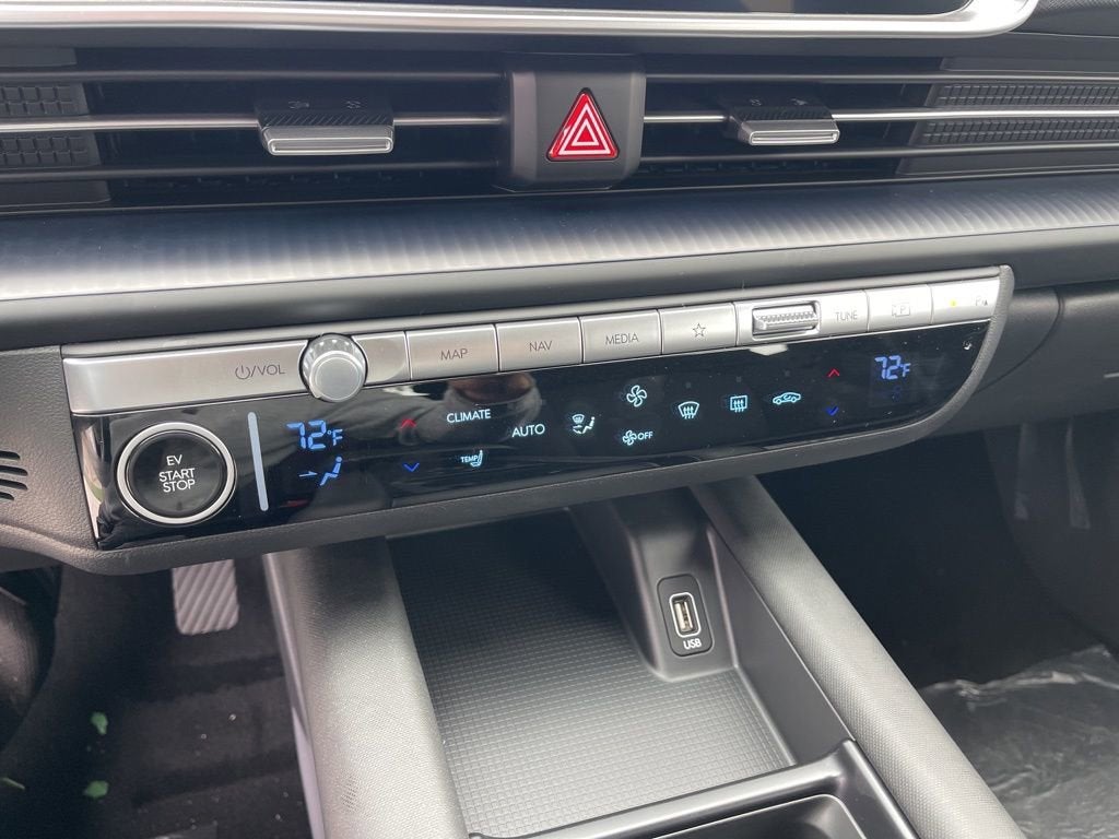 2025 Hyundai IONIQ 6 SE