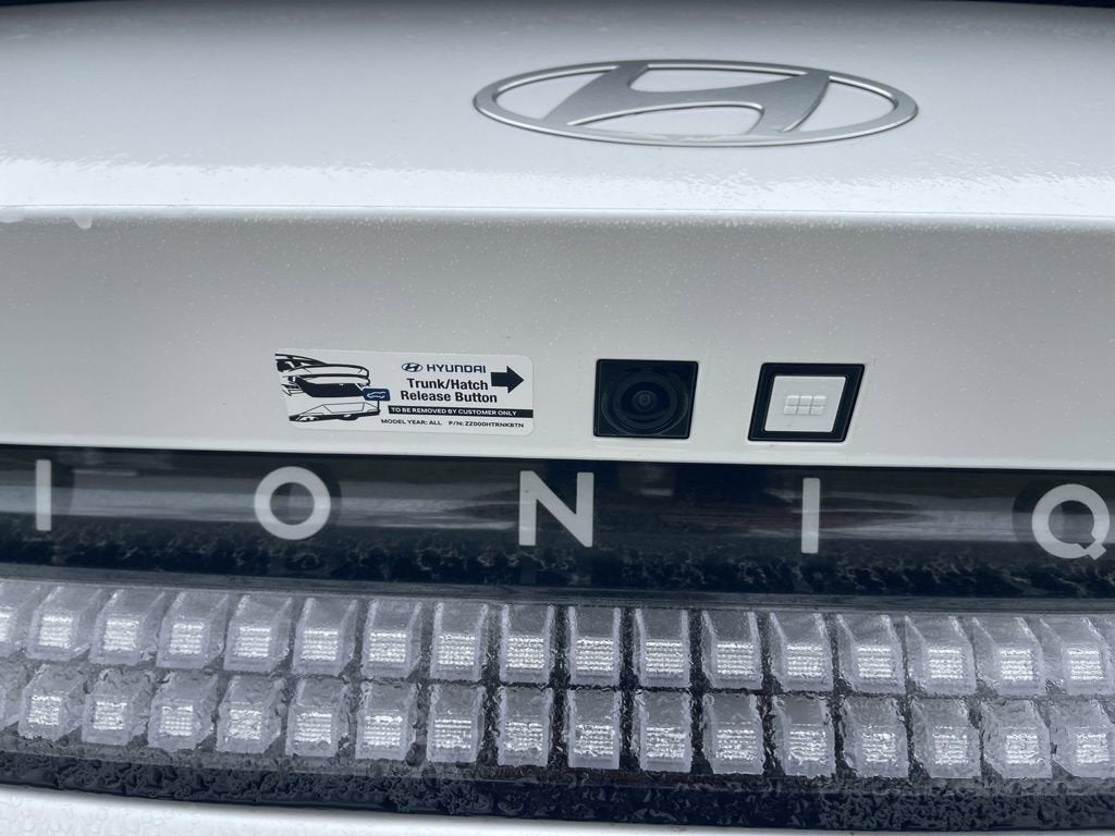 2025 Hyundai IONIQ 6 SE