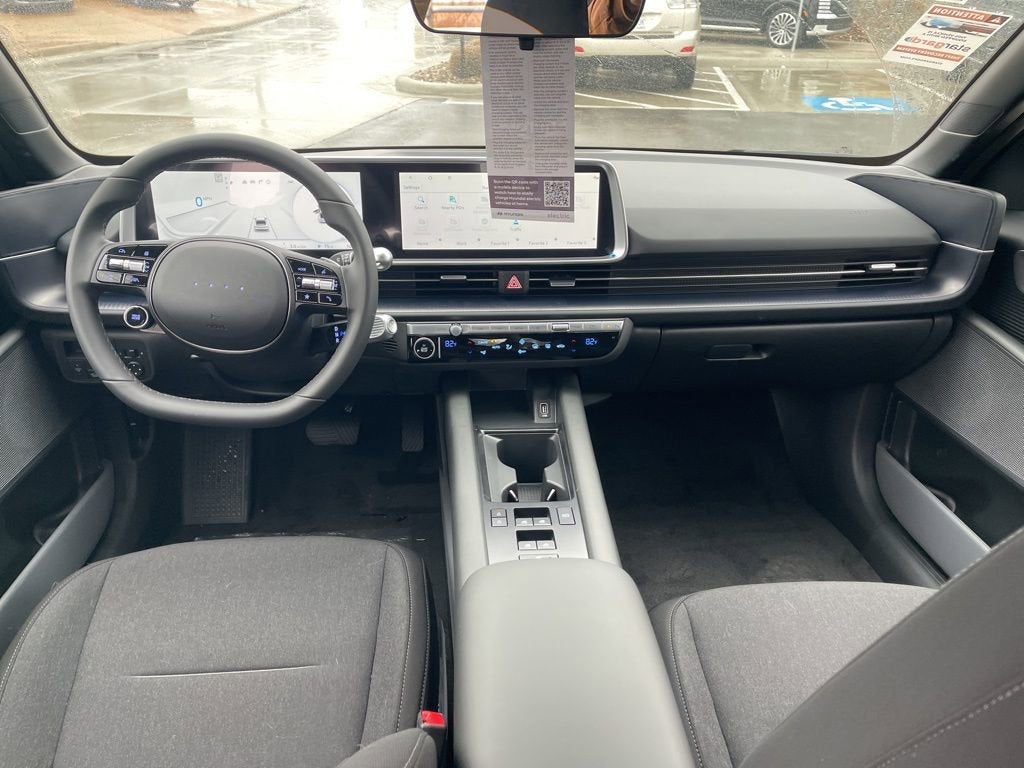 2025 Hyundai IONIQ 6 SE