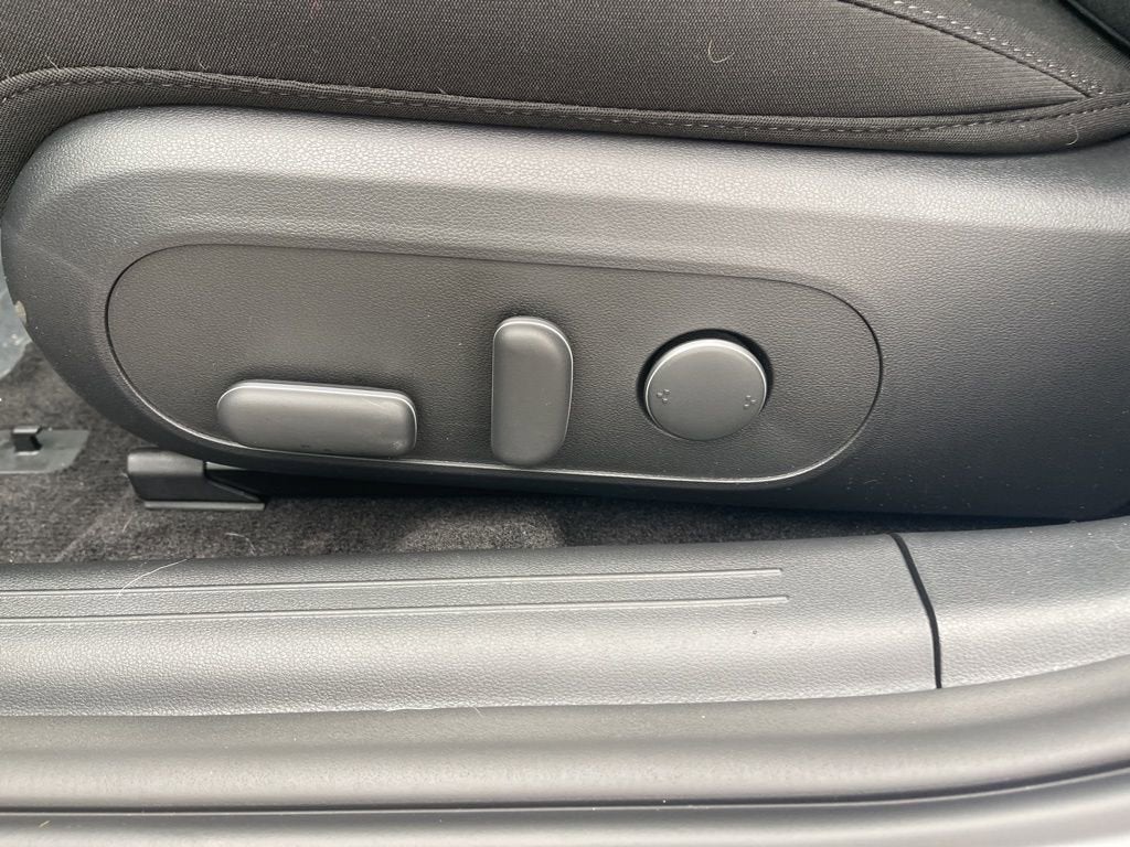 2025 Hyundai IONIQ 6 SE