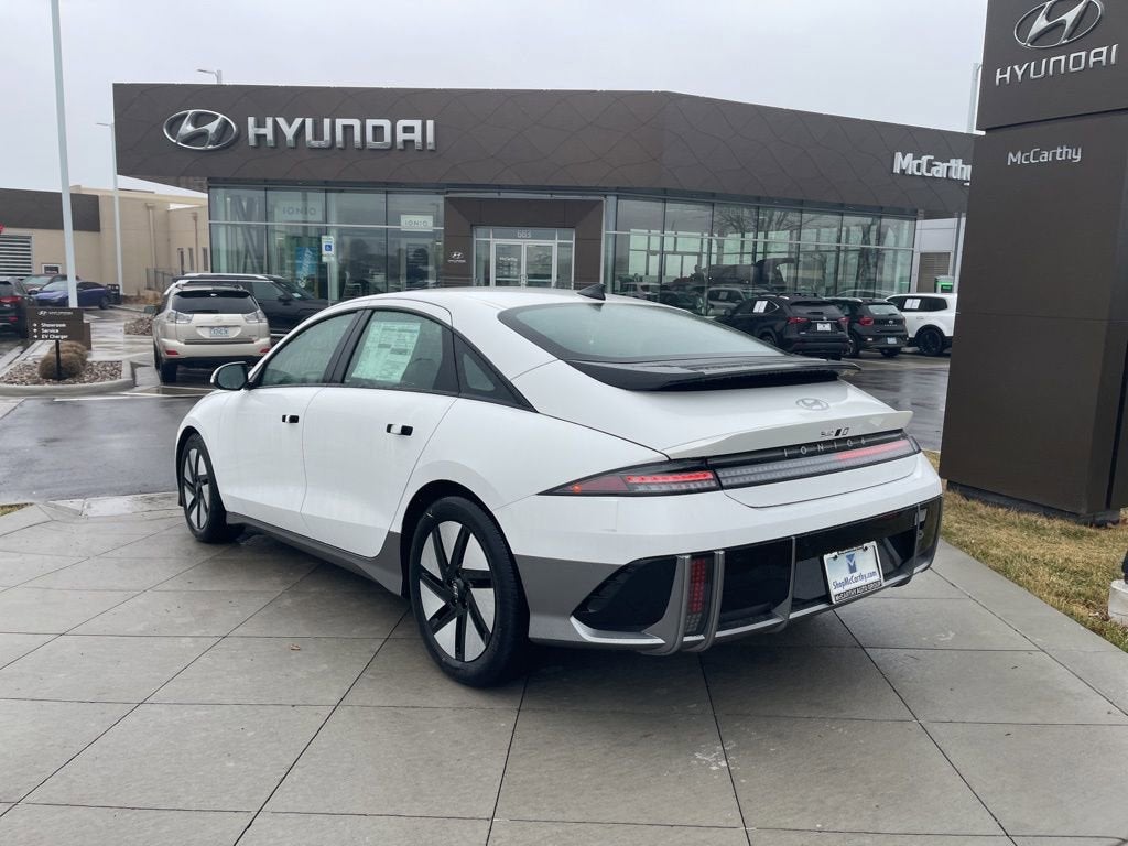 2025 Hyundai IONIQ 6 SE