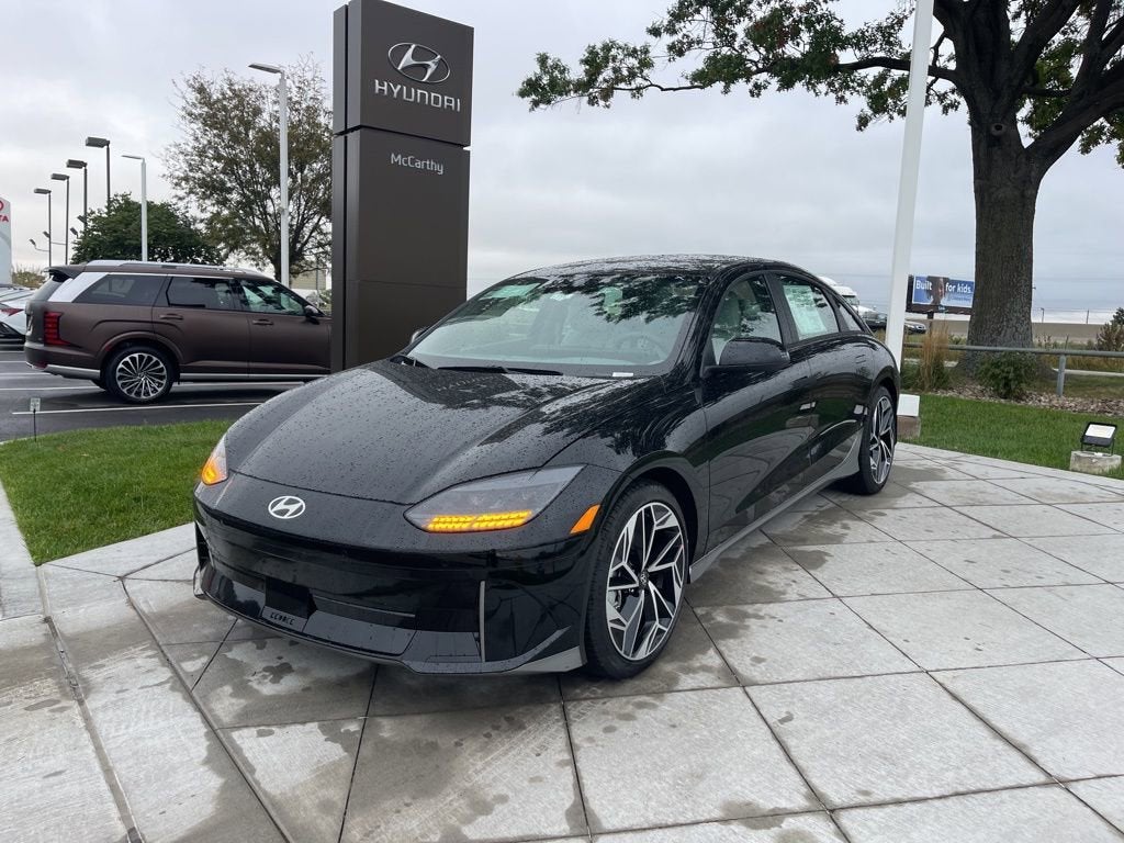 2025 Hyundai IONIQ 6 SEL
