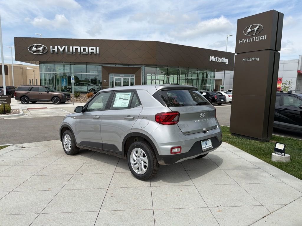 2026 Hyundai VENUE SE