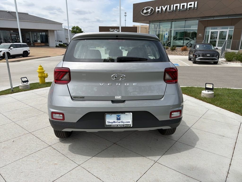 2026 Hyundai VENUE SE