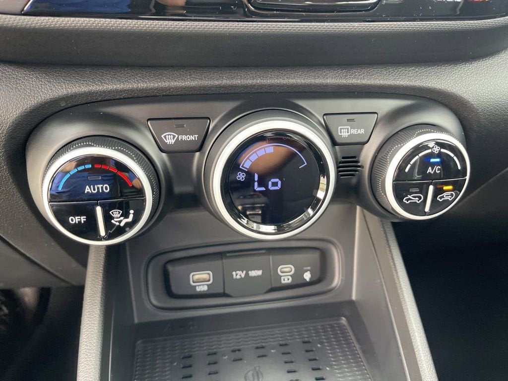 2025 Hyundai VENUE Limited