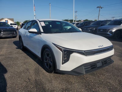 2025 Kia K4 LXS