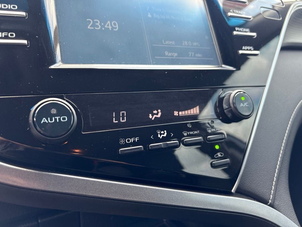 2018 Toyota Camry SE