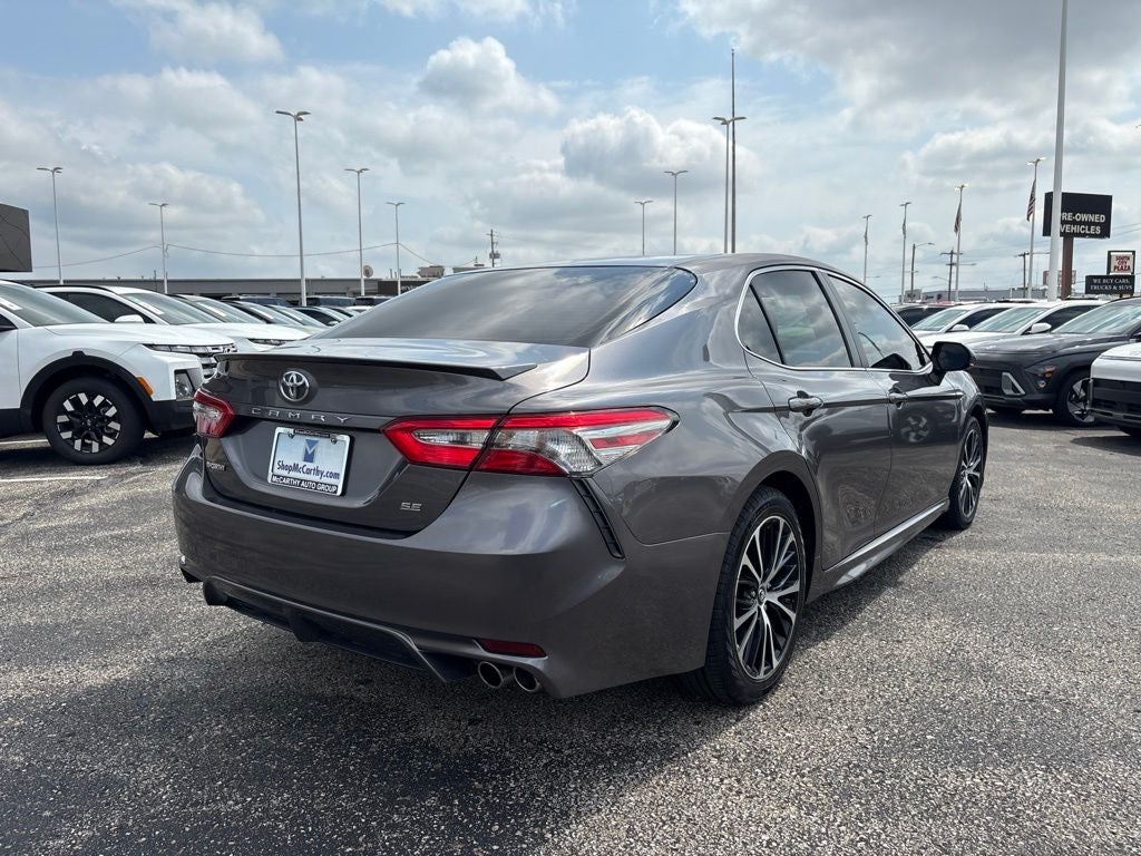 2018 Toyota Camry SE