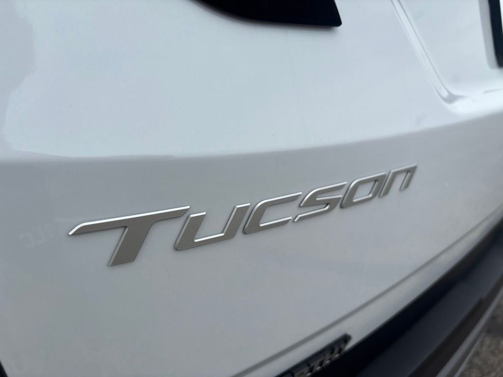 2026 Hyundai TUCSON SE FWD
