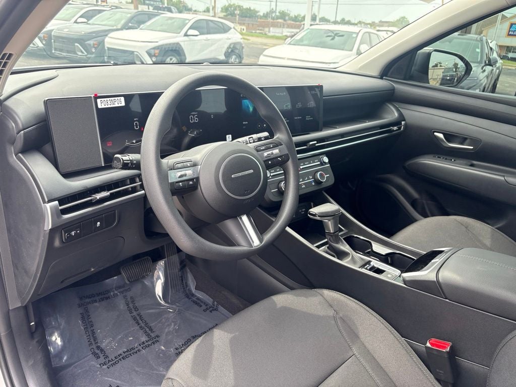 2026 Hyundai TUCSON SE FWD