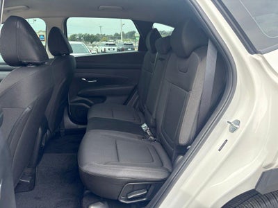 2026 Hyundai TUCSON SE FWD