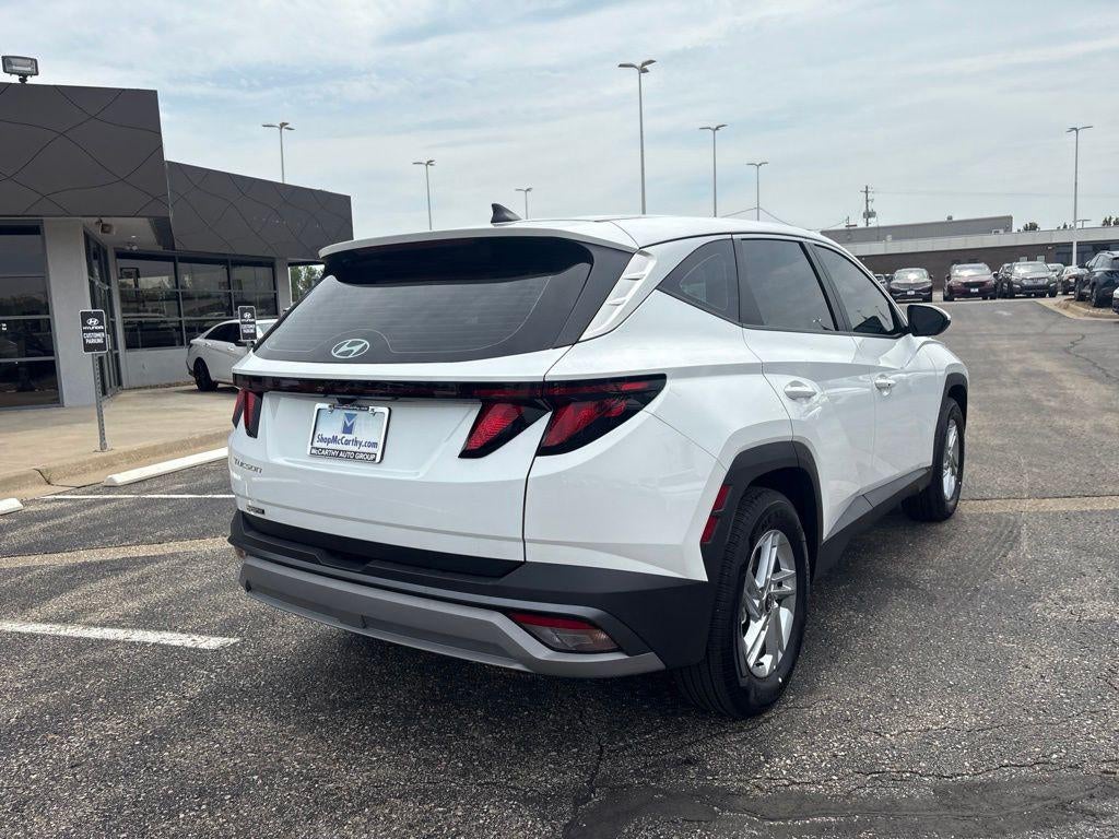 2026 Hyundai TUCSON SE FWD