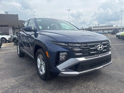 2026 Hyundai TUCSON SE FWD