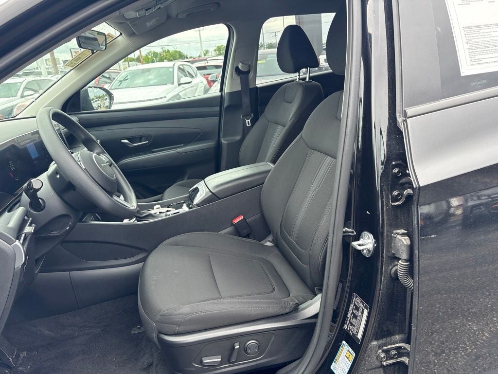 2025 Hyundai TUCSON SEL