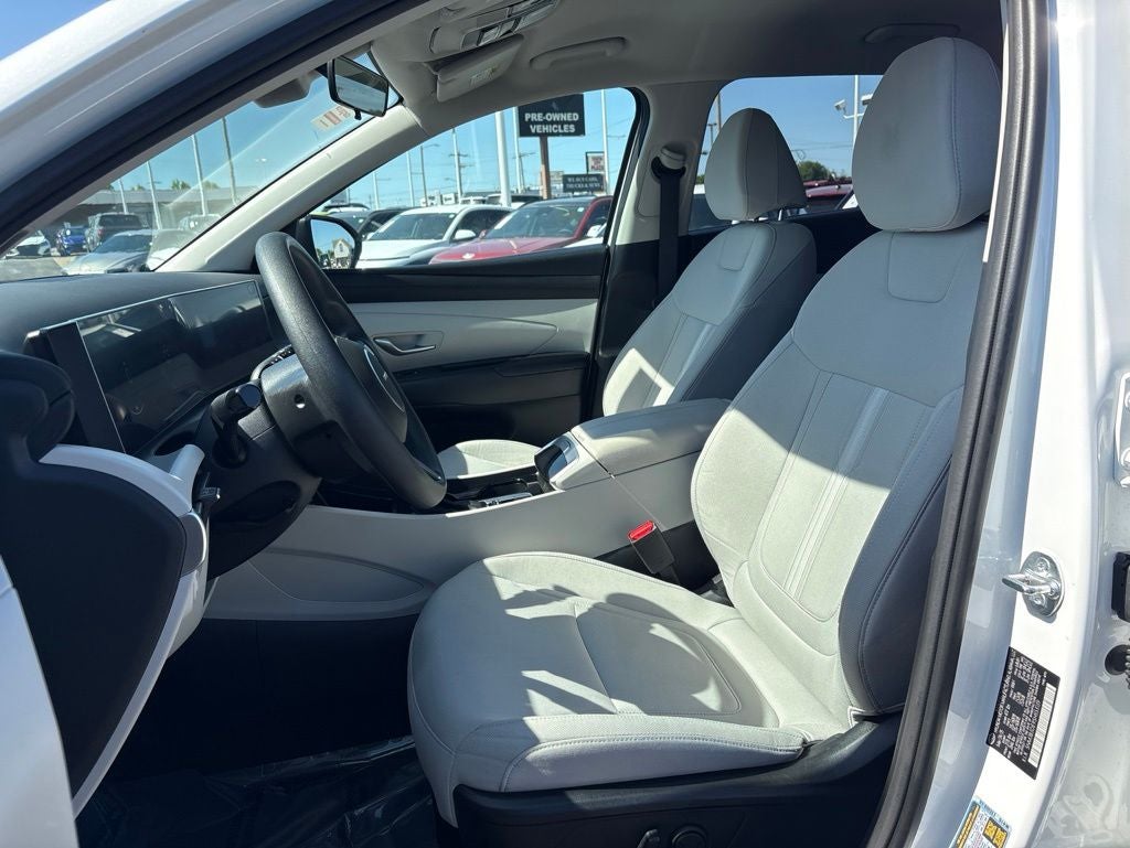 2025 Hyundai TUCSON SEL