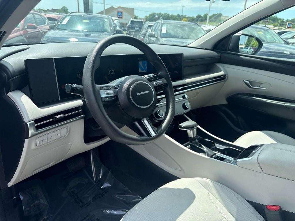 2025 Hyundai TUCSON SEL
