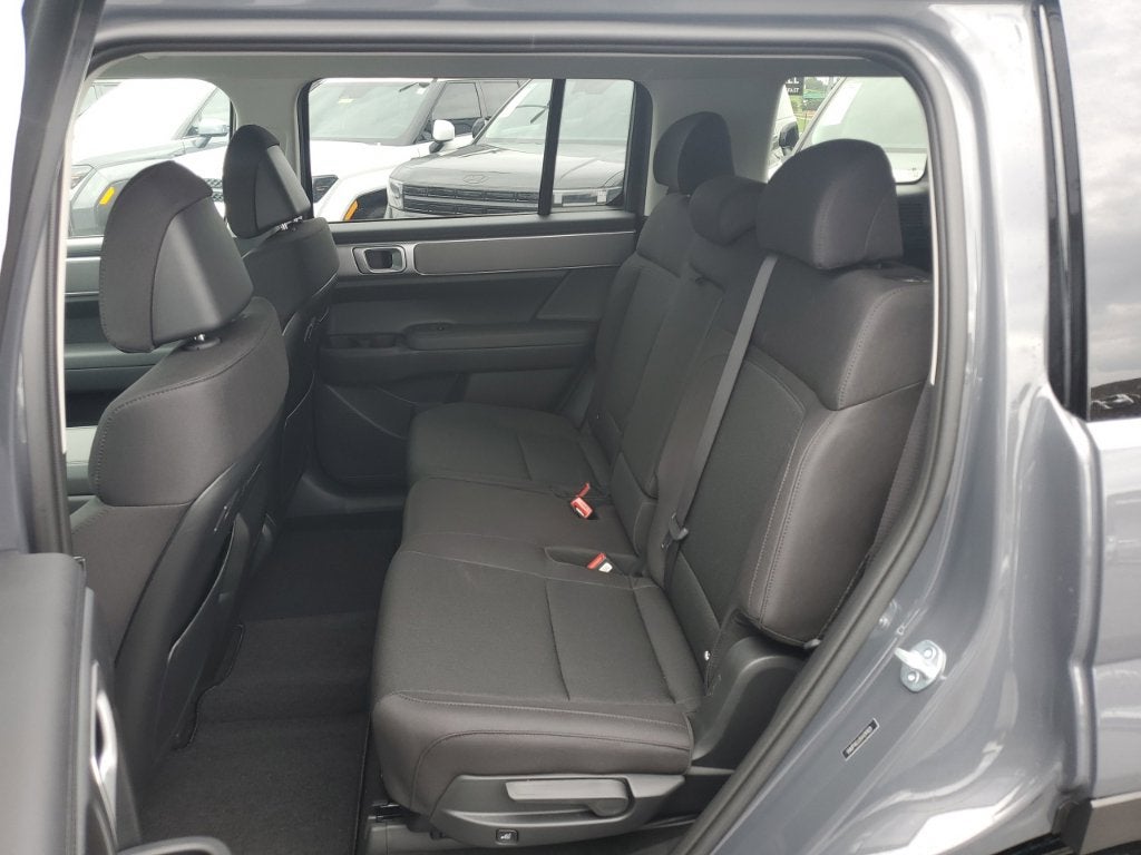 2027 Hyundai SANTA FE SE FWD
