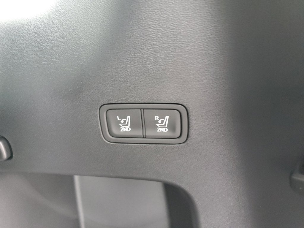 2027 Hyundai SANTA FE SE FWD