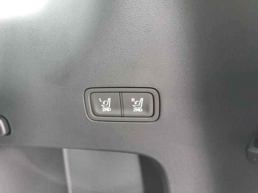 2027 Hyundai SANTA FE SE FWD