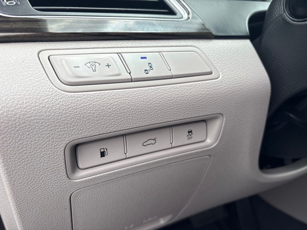 2016 Hyundai SONATA Limited